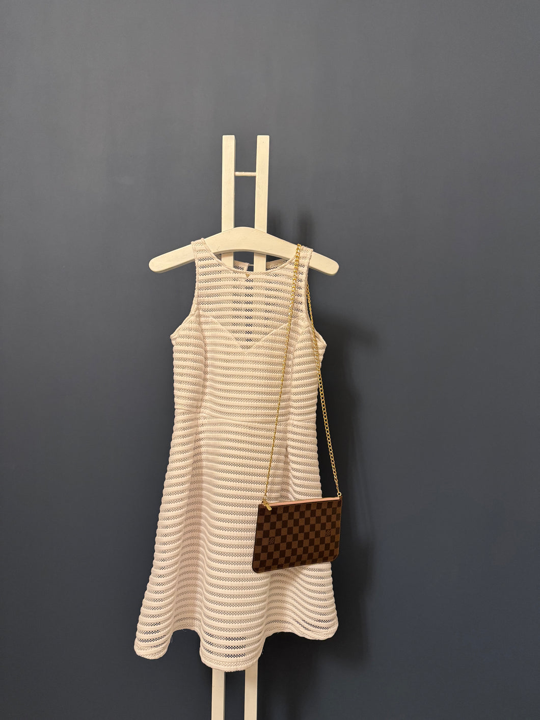 LOUIS VUITTON CLUTCH