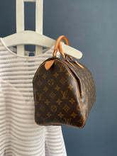 Lade das Bild in den Galerie-Viewer, LOUIS VUITTON SPEEDY 30
