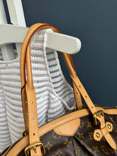 Lade das Bild in den Galerie-Viewer, LOUIS VUITTON TIVOLI

