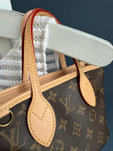 Lade das Bild in den Galerie-Viewer, LOUIS VUITTON NEVERFULL BB
