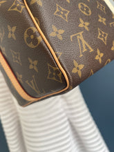 Lade das Bild in den Galerie-Viewer, LOUIS VUITTON SPEEDY 30
