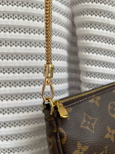 Lade das Bild in den Galerie-Viewer, LOUIS VUITTON POCHETTE
