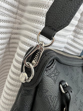 Lade das Bild in den Galerie-Viewer, LOUIS VUITTON HAND IT ALL MM MAHINA
