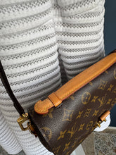 Lade das Bild in den Galerie-Viewer, LOUIS VUITTON MÉTIS
