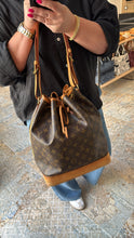 Lade das Bild in den Galerie-Viewer, LOUIS VUITTON NOÉ GRANDE
