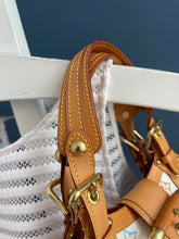 Lade das Bild in den Galerie-Viewer, LOUIS VUITTON THEDA PM
