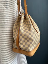 Lade das Bild in den Galerie-Viewer, LOUIS VUITTON NOÉ GRANDE
