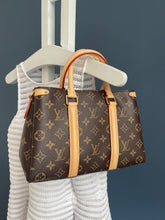 Lade das Bild in den Galerie-Viewer, LOUIS VUITTON SOUFFLOT BB
