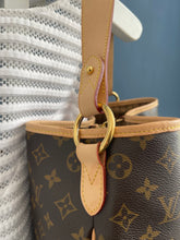Lade das Bild in den Galerie-Viewer, LOUIS VUITTON DELIGHTFUL PM

