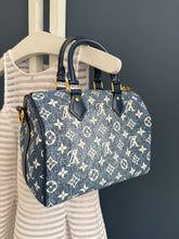 Lade das Bild in den Galerie-Viewer, LOUIS VUITTON SPEEDY 25 DENIM
