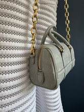 Lade das Bild in den Galerie-Viewer, MCM AREN BAG
