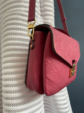 Lade das Bild in den Galerie-Viewer, LOUIS VUITTON MÉTIS EMPREINTE
