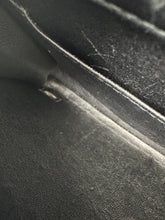 Lade das Bild in den Galerie-Viewer, CHANEL CLUTCH
