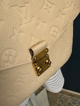 Lade das Bild in den Galerie-Viewer, LOUIS VUITTON MÉTIS
