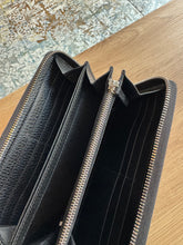 Lade das Bild in den Galerie-Viewer, GUCCI WALLET
