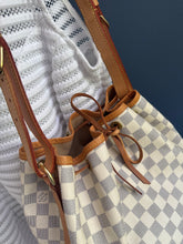 Lade das Bild in den Galerie-Viewer, LOUIS VUITTON NOÉ GRANDE
