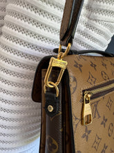 Lade das Bild in den Galerie-Viewer, LOUIS VUITTON MÉTIS REVERSE
