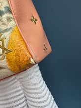 Lade das Bild in den Galerie-Viewer, LOUIS VUITTON SPEEDY FRAGONARD X JEFF KOONS
