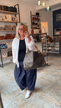 Lade das Bild in den Galerie-Viewer, LOUIS VUITTON ARTSY MM
