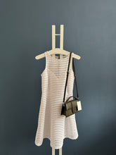 Lade das Bild in den Galerie-Viewer, JACQUEMUS LE GRANDE BAMBINO
