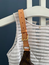 Lade das Bild in den Galerie-Viewer, LOUIS VUITTON BUMBAG
