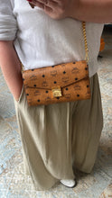 Lade das Bild in den Galerie-Viewer, MCM MILLIE
