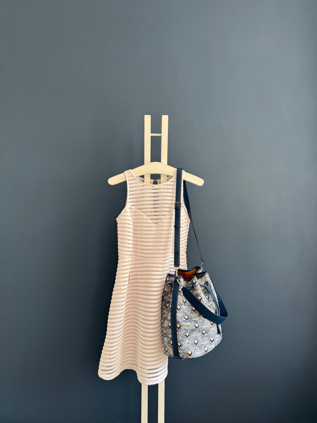 MCM DESSAU BEUTEL LARGE