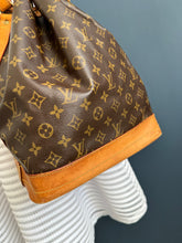 Lade das Bild in den Galerie-Viewer, LOUIS VUITTON NOÉ GRANDE
