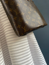 Lade das Bild in den Galerie-Viewer, LOUIS VUITTON ALL-IN
