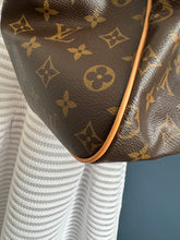 Lade das Bild in den Galerie-Viewer, LOUIS VUITTON TIVOLI
