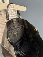 Lade das Bild in den Galerie-Viewer, PRADA VITELLO DAINO SHOPPER
