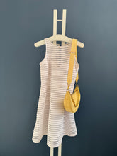 Lade das Bild in den Galerie-Viewer, LOUIS VUITTON OVER THE MOON
