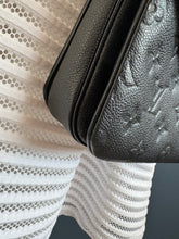 Lade das Bild in den Galerie-Viewer, LOUIS VUITTON MÉTIS EMPREINTE
