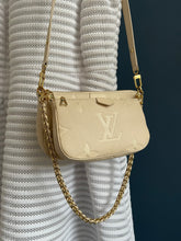 Lade das Bild in den Galerie-Viewer, LOUIS VUITTON MULTI POCHETTE EMPREINTE
