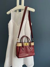 Lade das Bild in den Galerie-Viewer, LOUIS VUITTON ON MY SIDE PM
