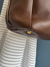 Lade das Bild in den Galerie-Viewer, PRADA VITELLO DAINO SHOPPER
