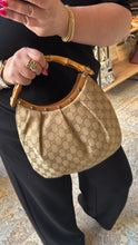 Lade das Bild in den Galerie-Viewer, GUCCI GG BAMBOO
