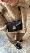 Lade das Bild in den Galerie-Viewer, MCM CROSSBODY/ GÜRTELTASCHE
