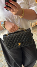 Lade das Bild in den Galerie-Viewer, CHANEL DOUBLE FLAP MEDIUM
