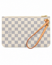 Lade das Bild in den Galerie-Viewer, LOUIS VUITTON CLUTCH
