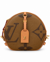 Lade das Bild in den Galerie-Viewer, LOUIS VUITTON BOÎTE CHAPEAU SOUPLE MM

