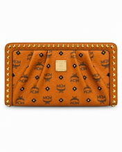 Lade das Bild in den Galerie-Viewer, MCM CLUTCH
