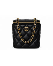 Lade das Bild in den Galerie-Viewer, CHANEL VANITY
