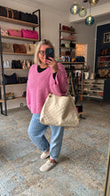 Lade das Bild in den Galerie-Viewer, LOUIS VUITTON ARTSY MM EMPREINTE
