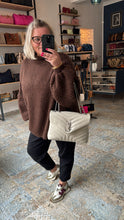 Lade das Bild in den Galerie-Viewer, YSL LOULOU MEDIUM
