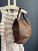 Lade das Bild in den Galerie-Viewer, LOUIS VUITTON GRACEFUL MM
