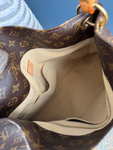 Lade das Bild in den Galerie-Viewer, LOUIS VUITTON ARTSY MM
